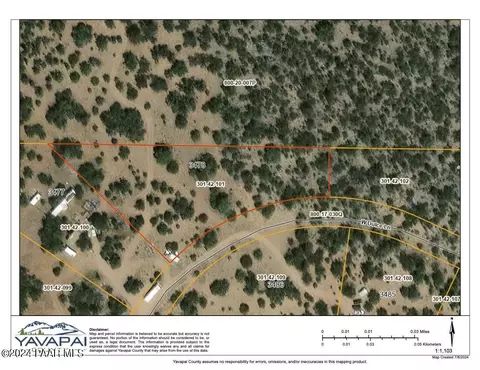31690 W Dulce Ln, Seligman, AZ 86337