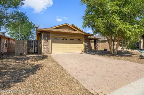 480 N La Paz St, Dewey-humboldt, AZ 86327