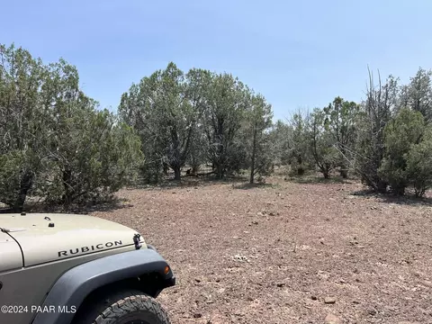 121 Camp Rd # B, Ash Fork, AZ 86320