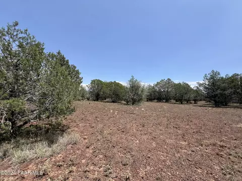 121 Camp Rd # B, Ash Fork, AZ 86320 photo 5