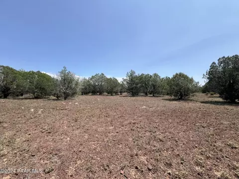 121 Camp Rd # B, Ash Fork, AZ 86320 photo 6
