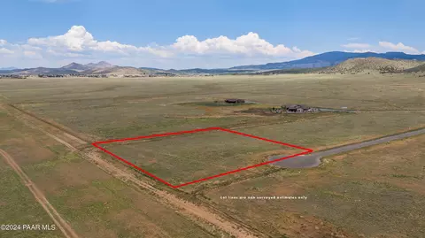 10040 E Silent River Rd, Prescott Valley, AZ 86315