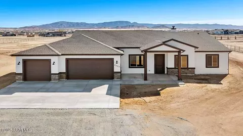 9225 N Copperfield Pkwy, Prescott Valley, AZ 86315