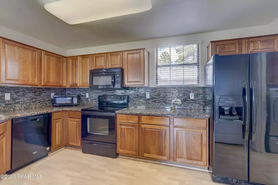 Kitchen - 1716 Alpine Meadows Ln #103, Prescott, AZ 86303 photo 4 of 4