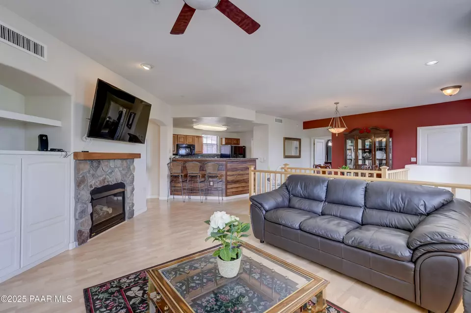 Living - 1716 Alpine Meadows Ln #103, Prescott, AZ 86303 photo 3 of 4