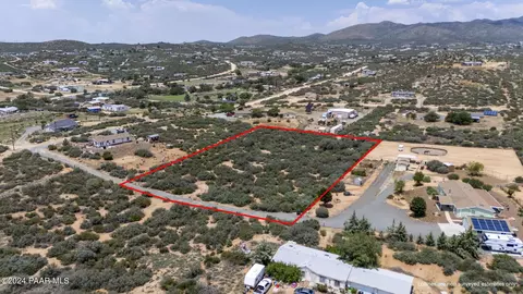 17680 E Sportster Ln, Dewey-humboldt, AZ 86327