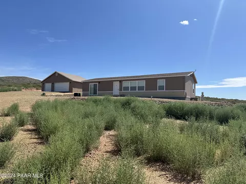 1825 Heavenly Rd, Dewey-humboldt, AZ 86327