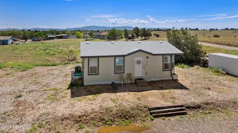 2015 N Navajo Pl, Chino Valley, AZ 86323