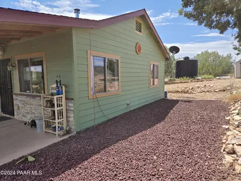 7125 W Rolling Ridge Rd, Ash Fork, AZ 86320 photo 5