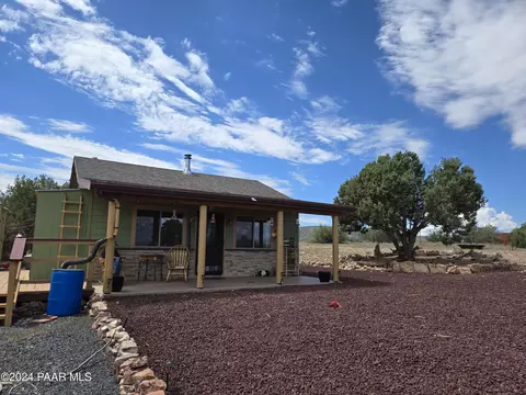 7125 W Rolling Ridge Rd, Ash Fork, AZ 86320 photo 2