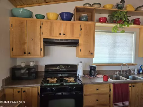 7125 W Rolling Ridge Rd, Ash Fork, AZ 86320 photo 11