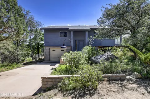 2070 W Pine Dr, Prescott, AZ 86305