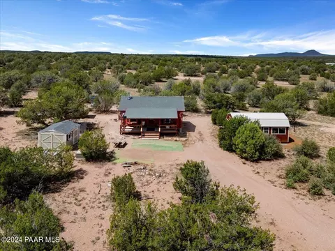 3555 W Cooks Trl, Ash Fork, AZ 86320 photo 16