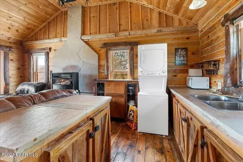 3555 W Cooks Trl, Ash Fork, AZ 86320 photo 9