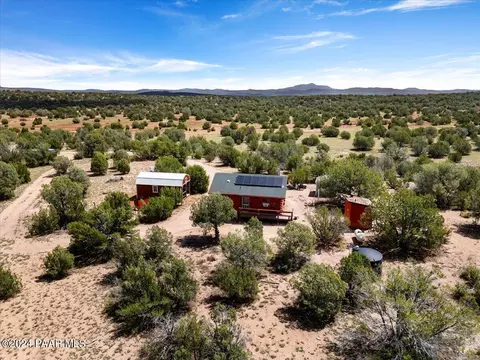 3555 W Cooks Trl, Ash Fork, AZ 86320 photo 18