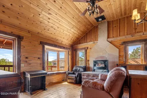 3555 W Cooks Trl, Ash Fork, AZ 86320 photo 5