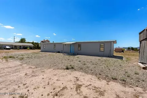 25866 N Emery Dr, Paulden, AZ 86334