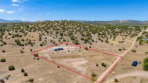 6425 W Hilltop Rd, Chino Valley, AZ 86323