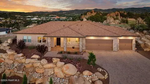 1349 Rockwood Dr, Prescott, AZ 86305