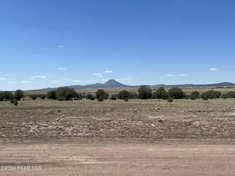 93 Tuscan Rd, Ash Fork, AZ 86320 photo 5