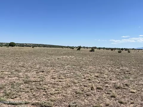 93 Tuscan Rd, Ash Fork, AZ 86320 photo 3