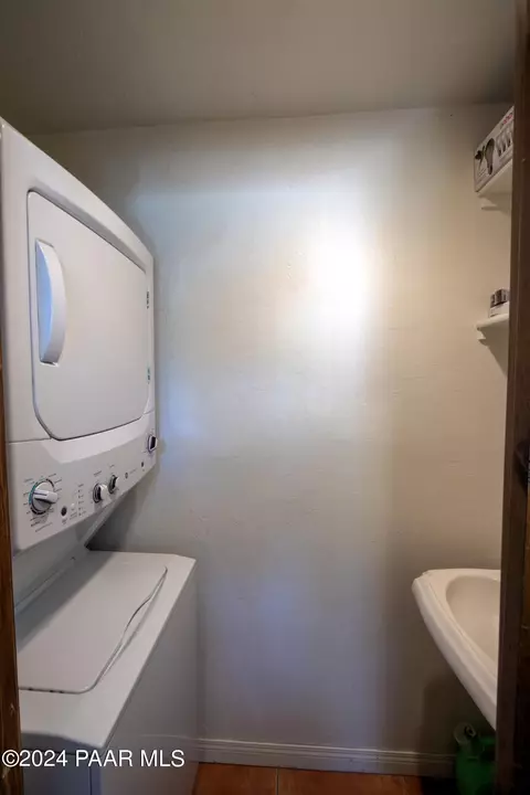 2407 Country Park Dr, Prescott, AZ 86305