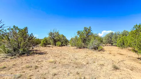 1800 Joseph Dr, Ash Fork, AZ 86320