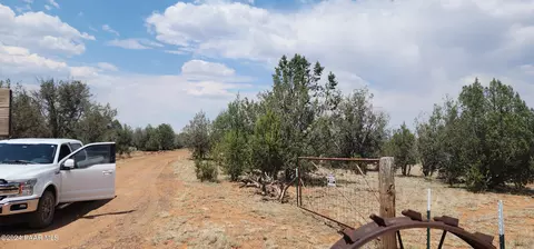 824 Spencers Run, Ash Fork, AZ 86046 photo 6
