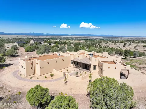 7601 W Rambling Rd, Prescott, AZ 86305