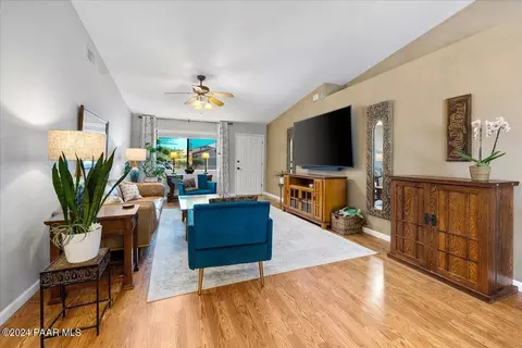 4510 E Robin Dr, Prescott, AZ 86301 photo 4