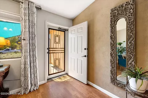 4510 E Robin Dr, Prescott, AZ 86301 photo 2