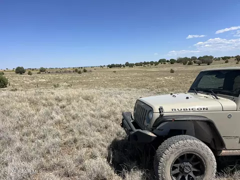 61 Outback Rd, Ash Fork, AZ 86320