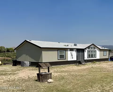 12870 W Cedar St, Skull Valley, AZ 86338