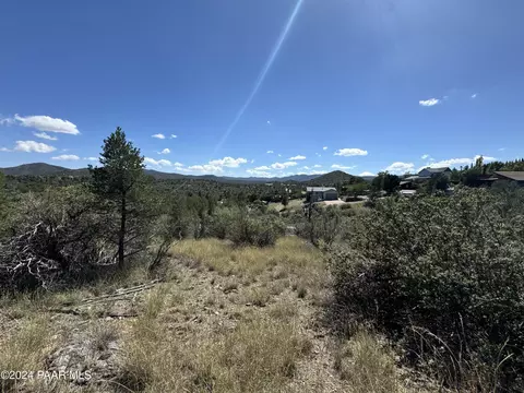 4600 E Barbara Dr, Prescott, AZ 86301
