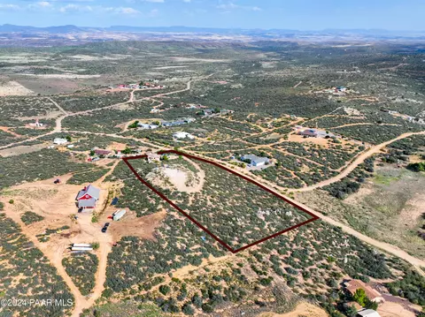 17400 E Round Mountain Rd, Dewey-humboldt, AZ 86327 photo 13