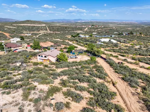 17400 E Round Mountain Rd, Dewey-humboldt, AZ 86327 photo 10