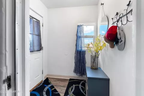 Entry Way - 335 Park Ave, Ash Fork, AZ 86320 photo 1 of 1