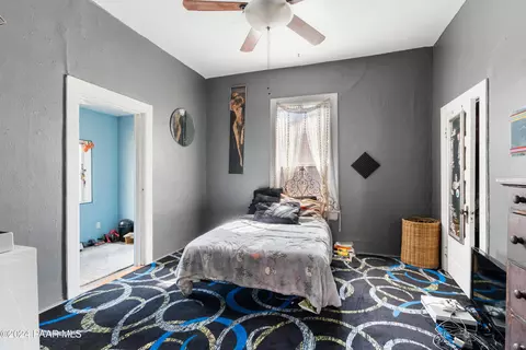 Bedroom - 335 Park Ave, Ash Fork, AZ 86320 photo 2 of 3