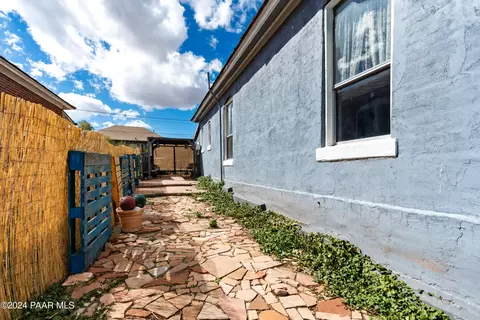 Exterior - 335 Park Ave, Ash Fork, AZ 86320 photo 4 of 4