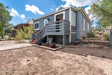 Exterior - 335 Park Ave, Ash Fork, AZ 86320 photo 1 of 4