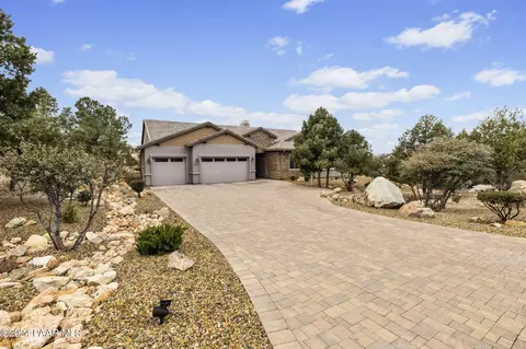 5925 W Harmony Rd, Prescott, AZ 86305