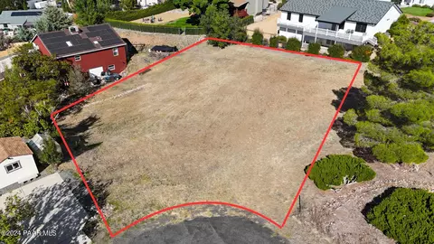 8900 E Nugget Cir, Prescott Valley, AZ 86314