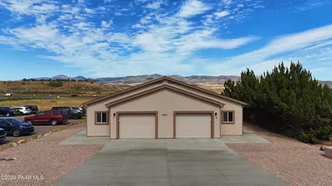 1095 N Old Chisholm Trl, Dewey, AZ 86327