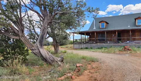 3722 Raney Rd, Ash Fork, AZ 86320 photo 1