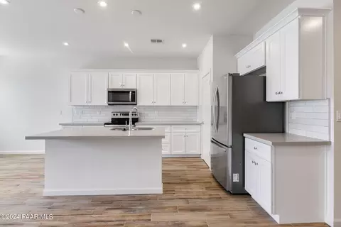 5837 E Killen Loop, Prescott Valley, AZ 86314 photo 8