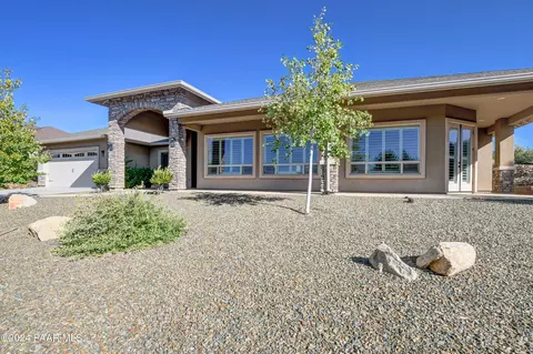 1324 Pratt St, Prescott, AZ 86301