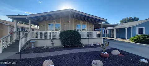 614 N Blue Spruce Lot Apt 144 Dr, Dewey-humboldt, AZ 86327