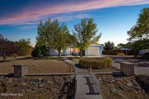 3015 N Indian Wells Dr, Prescott Valley, AZ 86314