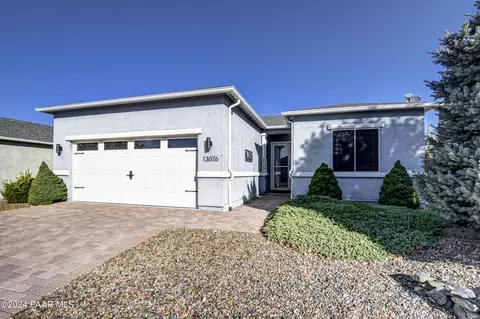 13076 E Vega St, Dewey-humboldt, AZ 86327