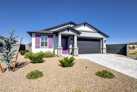 6958 N Farmer Ln, Prescott Valley, AZ 86315